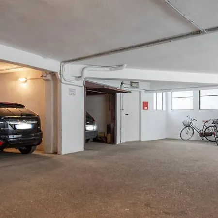 Apartment Porta Nuova Self Check-in Parking Request *